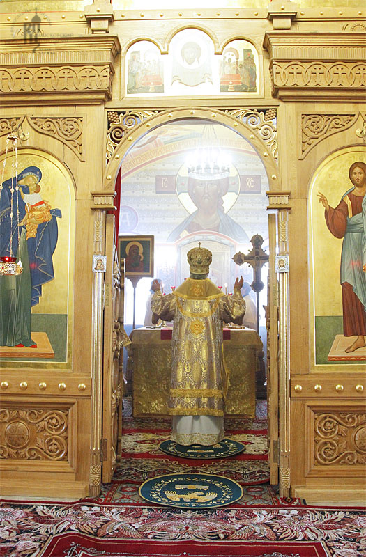 Патриаршее служение в Свято-Никольском храме в Покровском в Прощеное воскресенье