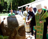 Блаженнейший митрополит Владимир освятил закладной камень в основание храма на территории госпиталя МВД в Киеве