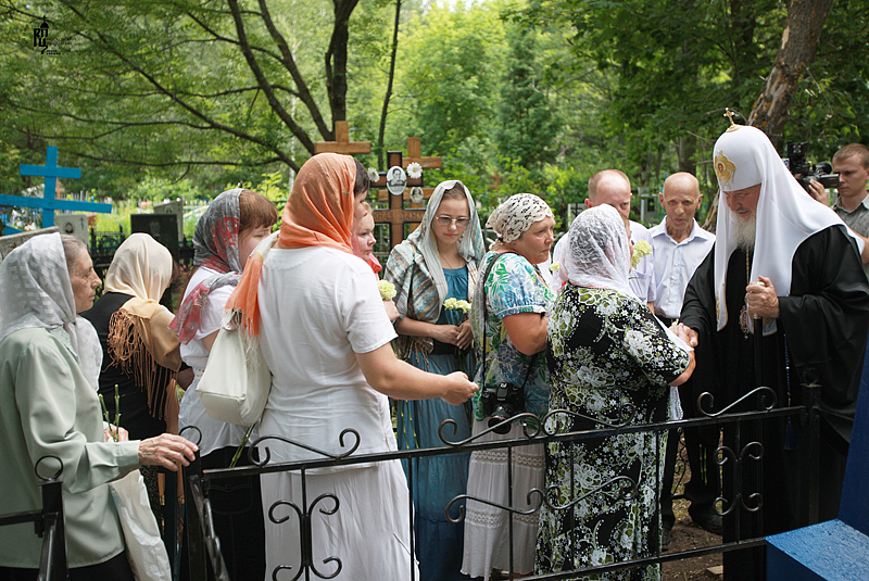 Первосвятительский визит в Мордовию. Лития на могиле бабушки Святейшего Патриарха Кирилла