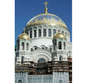 Набір дзвонів для кронштадтського Морського собору доставлено в Санкт-Петербург