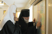 Vizita Patriarhului Kiril în eparhia de Irkutsk. Vizitarea mănăstirei de maici Znamenski şi a Direcţiei eparhiale a episcopiei de Irkutsk