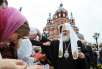 Vizita Patriarhului Kiril în eparhia de Irkutsk. Sfinţirea simbolului comemorativ închinat fondatorilor oraşului Irkutsk. Vizitarea bisericii cu hramul în cinstea Botezului Domnului nostru Iisus Hristos şi bisericii în cinstea icoanei Maicii Domnului de la Kazani