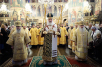 Slujirea Patriarhului Kiril în catedrala Adormirii Maicii Domnului din Kremlin ﻿în ziua de pomenire a Sfîntului Petru, mitropolit al Moscovei