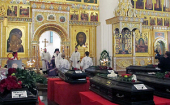 Архиепископ Ярославский Пантелеимон совершил отпевание погибших в авиакатастрофе 7 сентября