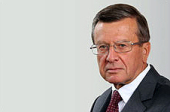 Патриаршее поздравление первому заместителю председателя Правительства РФ В.А. Зубкову с 70-летием со дня рождения