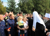 Предстоятель Русской Церкви освятил закладной камень в основание храма на территории Луганской областной детской больницы