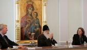 Reprezentanţi ai Bisericii Ortodoxe din Belorusia şi ai Centrului Internaţional de Educaţie în cintea Johannes Rau au discutat pe marginea întrebărilor referitoare realizarea unei colaborări reciproce