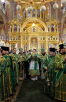 Vizita Patriarhului Kiril în eparhia de Cernăuţi. Tîrnosirea catedralei Sfintei Treimi a mănăstirii Înălţării Domnului de bărbaţi din Banceni. Sfînta şi Dumnezeiasca Liturghie