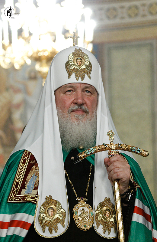 Vizita Patriarhului Kiril în eparhia de Cernăuţi. Slujba de priveghere în catedrala Sfîntului Duh din Cernăuţi