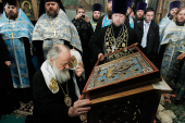 Святіший Патріарх Кирил вклонився чудотворній Курській Корінній іконі Божої Матері «Знамення»