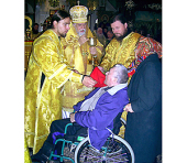 Mitropolitul Nifont de Luţk şi episcopul Pantelimon de Smolensk au săvârşit o Liturghie pentru invalizi