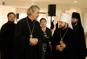 Deschiderea expoziţiei foto dedicată aniversării a 65 de ani de la naşterea Preafericitului Patriarh Kiril al Moscovei şi al Întregii Rusii