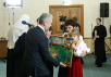 Вручение Святейшим Патриархом Кириллом и мэром Москвы С.С. Собяниным подарков детям с нарушениями зрения