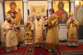 Митрополит Волоколамский Иларион возглавил Божественную литургию в актовый день Свято-Тихоновского университета