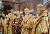 Запись трансляции богослужения в день празднования 65-летия Предстоятеля Русской Церкви в Храме Христа Спасителя