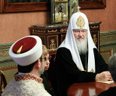 Зустріч Святішого Патріарха Кирила з головою Управління у справах релігій при Уряді Туреччини Мехметом Гьормезом