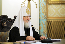 Святейший Патриарх Кирилл возглавил работу очередного заседания Высшего Церковного Совета Русской Православной Церкви Святейший Патриарх Кирилл возглавил работу очередного заседания Высшего Церковного Совета Русской Православной Церкви
