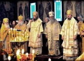 В кафедральном храме Корсунской епархии во имя Трех святителей состоялись торжества по случаю престольного праздника