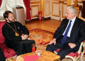 Preşedintele Departamentului pentru relaţii externe bisericeşti s-a întâlnit cu ambasadorul Federaţiei Ruse în Franţa