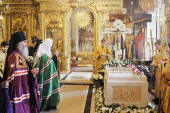 Лития у гробницы приснопамятного Святейшего Патриарха Алексия II