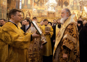 У день святкування 400-річчя преставлення священномученика Єрмогена Святіший Патріарх Кирил очолив Божественну літургію в Успенському соборі Кремля