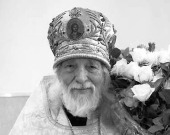 В Лос-Анджелесе состоялось погребение старейшего по хиротонии клирика Русской Зарубежной Церкви