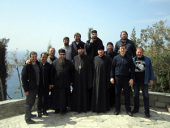 Паломническая группа во главе с архиепископом Бориспольским Антонием посетила Афон