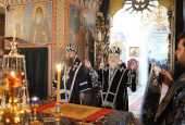 У Великий вівторок Предстоятель Руської Церкви звершив Літургію Передосвячених Дарів у Високо-Петровському ставропігійному монастирі
