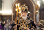 В Великий четверг Святейший Патриарх Кирилл совершил Литургию и чин освящения мира в Храме Христа Спасителя