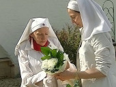 Близько 2 мільйонів рублів зібрала служба допомоги «Милосердя» на святі «Біла квітка» в Москві