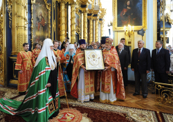 В день памяти святителя Николая Чудотворца Святейший Патриарх Кирилл совершил Литургию в Николо-Богоявленском Морском соборе Петербурга и возглавил хиротонию архимандрита Мстислава (Дячины) во епископа Лодейнопольского В день памяти святителя Николая Чудотворца Святейший Патриарх Кирилл совершил Литургию в Николо-Богоявленском Морском соборе Петербурга и возглавил хиротонию архимандрита Мстислава (Дячины) во епископа Лодейнопольского
