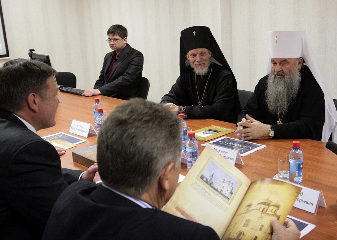 Відвідання керуючим справами Московської Патріархії Вологодської єпархії