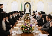 A avut loc convorbirea frăţească a Preafericitului Patriarh Kiril şi a Preafericitului Arhiepiscop al Atenei Ieronim