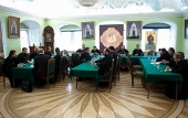 Состоялось совещание Учебного комитета Русской Православной Церкви, посвященное открытию в епархиях образовательных центров для мирян