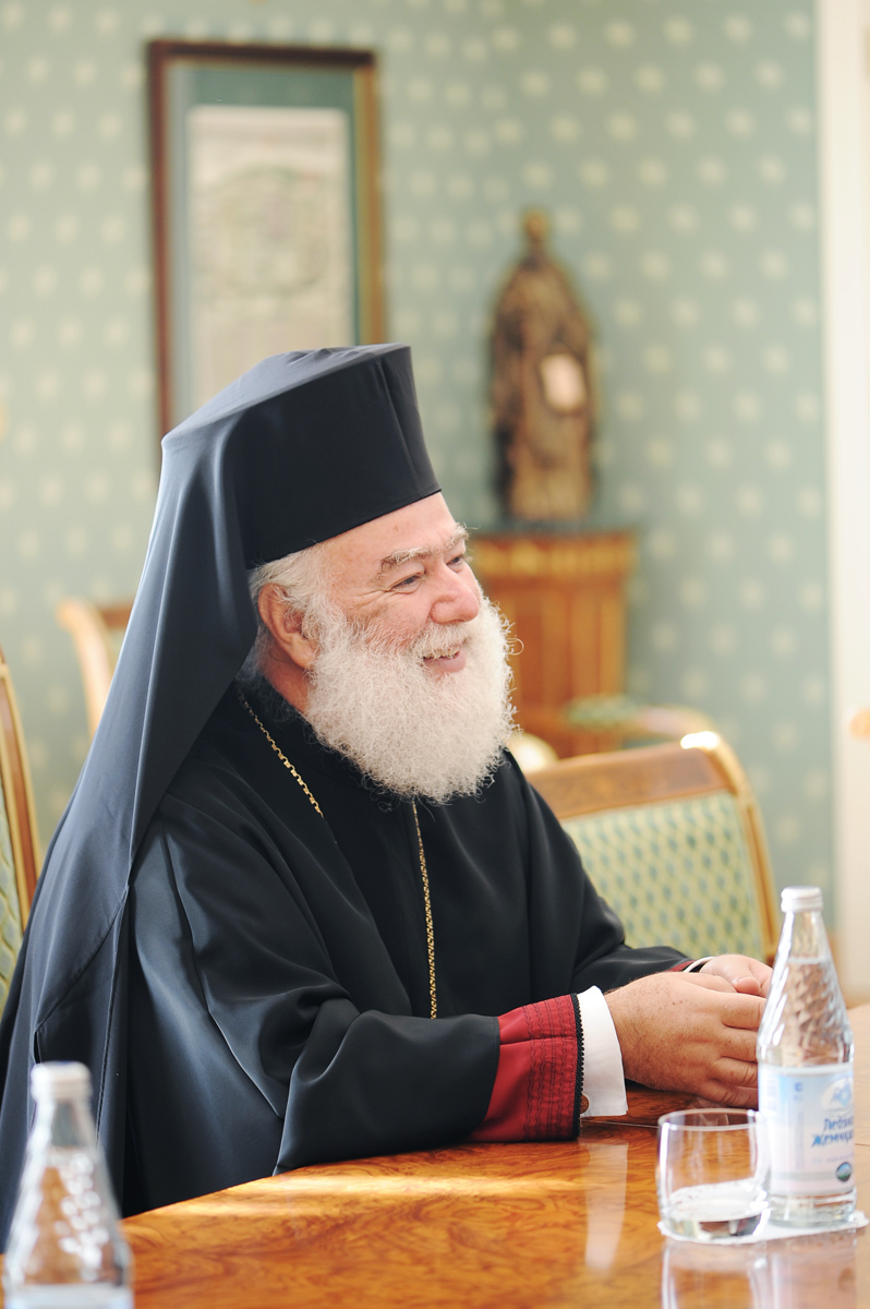 Встреча Святейшего Патриарха Кирилла c Блаженнейшим Патриархом Александрийским Феодором II