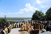 Vizita Patriarhală în Ucraina. Te Deum la monumentul Botezătorului Rusiei pe Vladimirskaia Gorka la Kiev