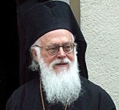 Felicitarea Preafericitului Patriarh Kiril adresată Întâistătătorului Bisericii Ortodoxe din Albania în legătură cu împlinirea a 20 de ani de la intronizare