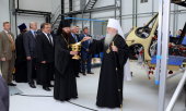 Mitropolitul Iuvenalie de Kolomna și Krutițî a sfințit uzina de helicoptere în numele lui M.L. Mili