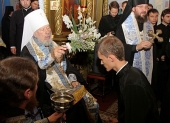 Блаженніший митрополит Володимир благословив учнів Київських духовних шкіл