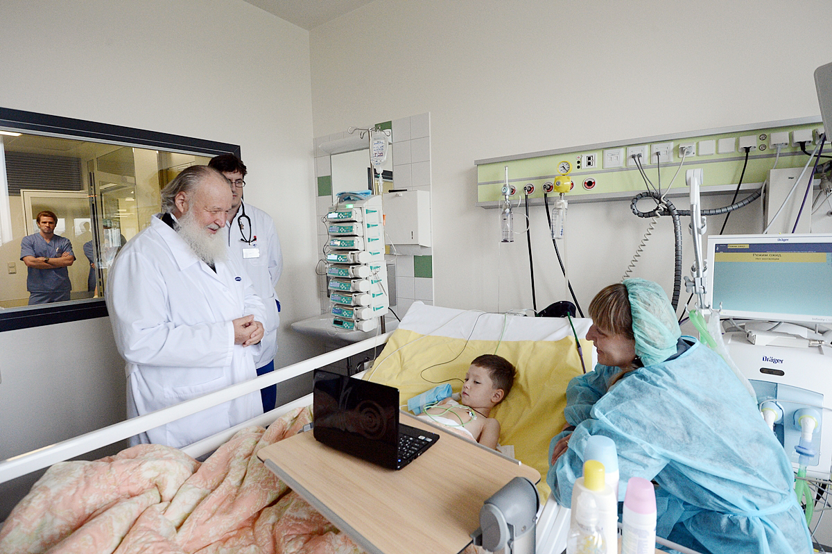 Відвідання Святішим Патріархом Кирилом Федерального науково-клінічного центру дитячої гематології в Москві