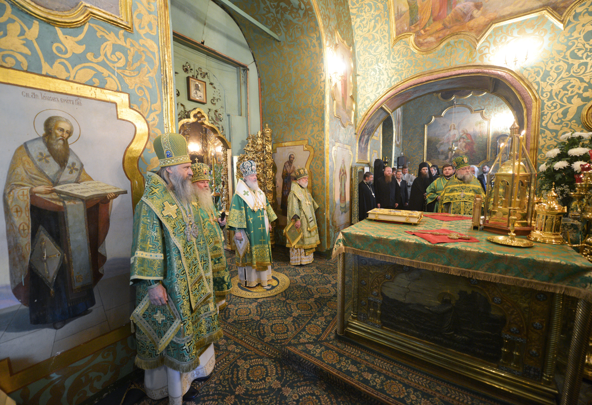 Slujirea Patriarhului de ziua Cincizecimii la lavra „Sfânta Treime” a cuviosului Serghie