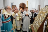 Патриарший экзарх всея Беларуси совершил молебен по случаю принесения в Минск со Святой Горы АФон иконы Божией Матери «Достойно есть»