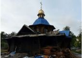 В Киеве неизвестные подожгли больничный храм в честь Трех Святителей