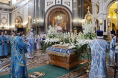 Slujirea Patriarhului în ajunul sărbătorii Adormirea Preasfintei Născătoare de Dumnezeu la catedrala „Hristos Mântuitorul”