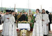 Preafericitul Patriarh Chiril a oficiat sfințirea pietrei de temelie a bisericii în cinstea sfântului Serghie de Radonej la Cimitirul memorial militar federal