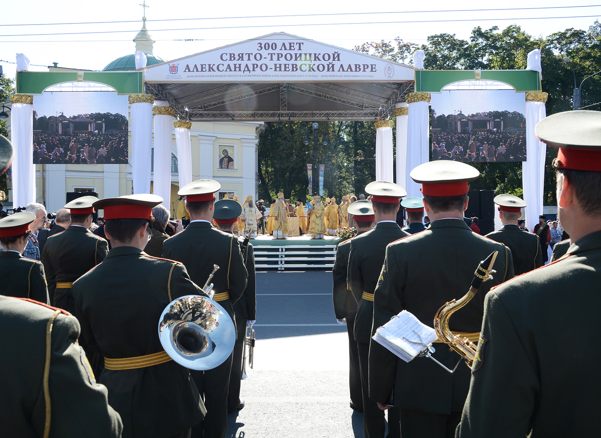 Торжества по случаю 300-летия Александро-Невской лавры