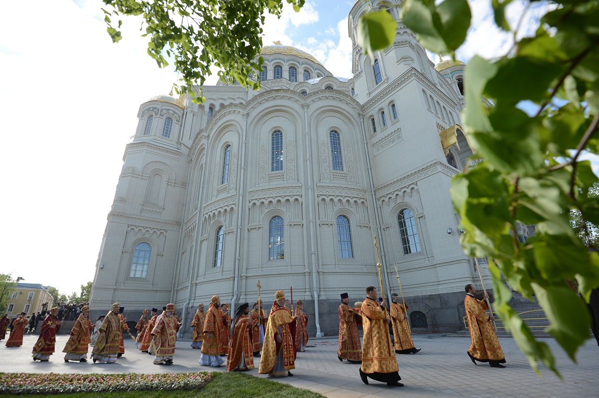 Освячення Миколаївського Морського собору в Кронштадті