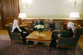 Встреча Святейшего Патриарха Кирилла с почетным председателем Демократической партии Сербии Б. Тадичем