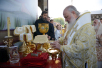 Vizita Preafericitului Patriarh Chiril la Biserica Ortodoxă Sârbă. Liturghia pe piaţa din faţa bisericii în cinstea împăraţilor Constantin şi Elena în oraşul Niş