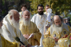 Vizita Preafericitului Patriarh Chiril la Biserica Ortodoxă Sârbă. Liturghia pe piaţa din faţa bisericii în cinstea împăraţilor Constantin şi Elena în oraşul Niş